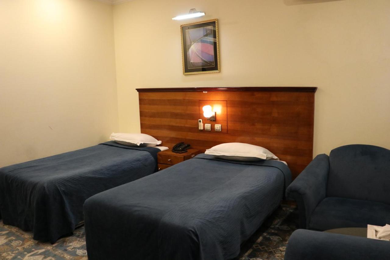 Resort & Hotel Intercontinental Кабул Екстериор снимка
