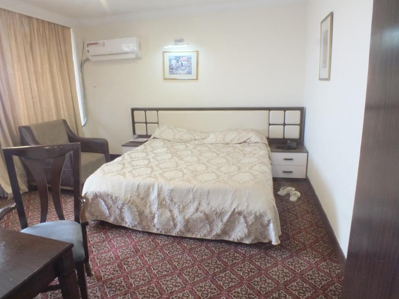 Resort & Hotel Intercontinental Кабул Екстериор снимка